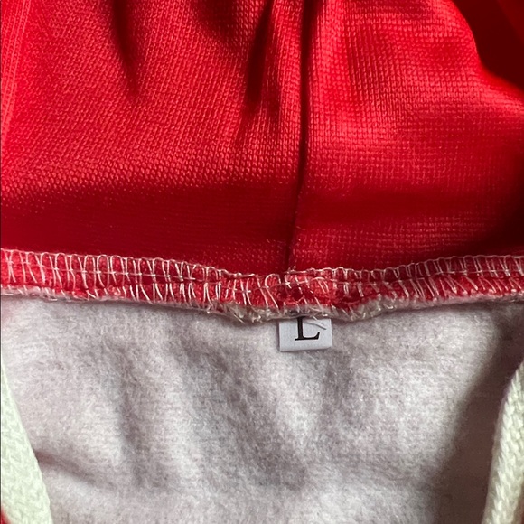 NWT Women's Snoopy & Woodstock ,Red and White Hoodie - Picture 3 of 5